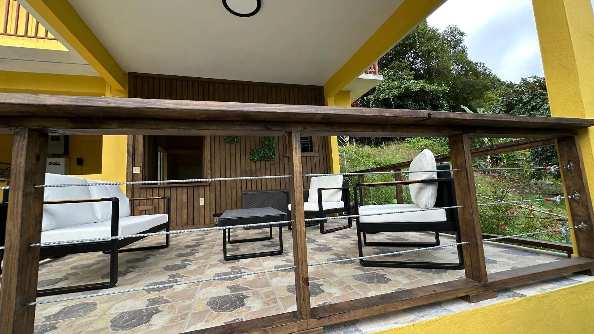 La Casita Amarilla En Utuado, Puerto Ricoヴィラ 別荘