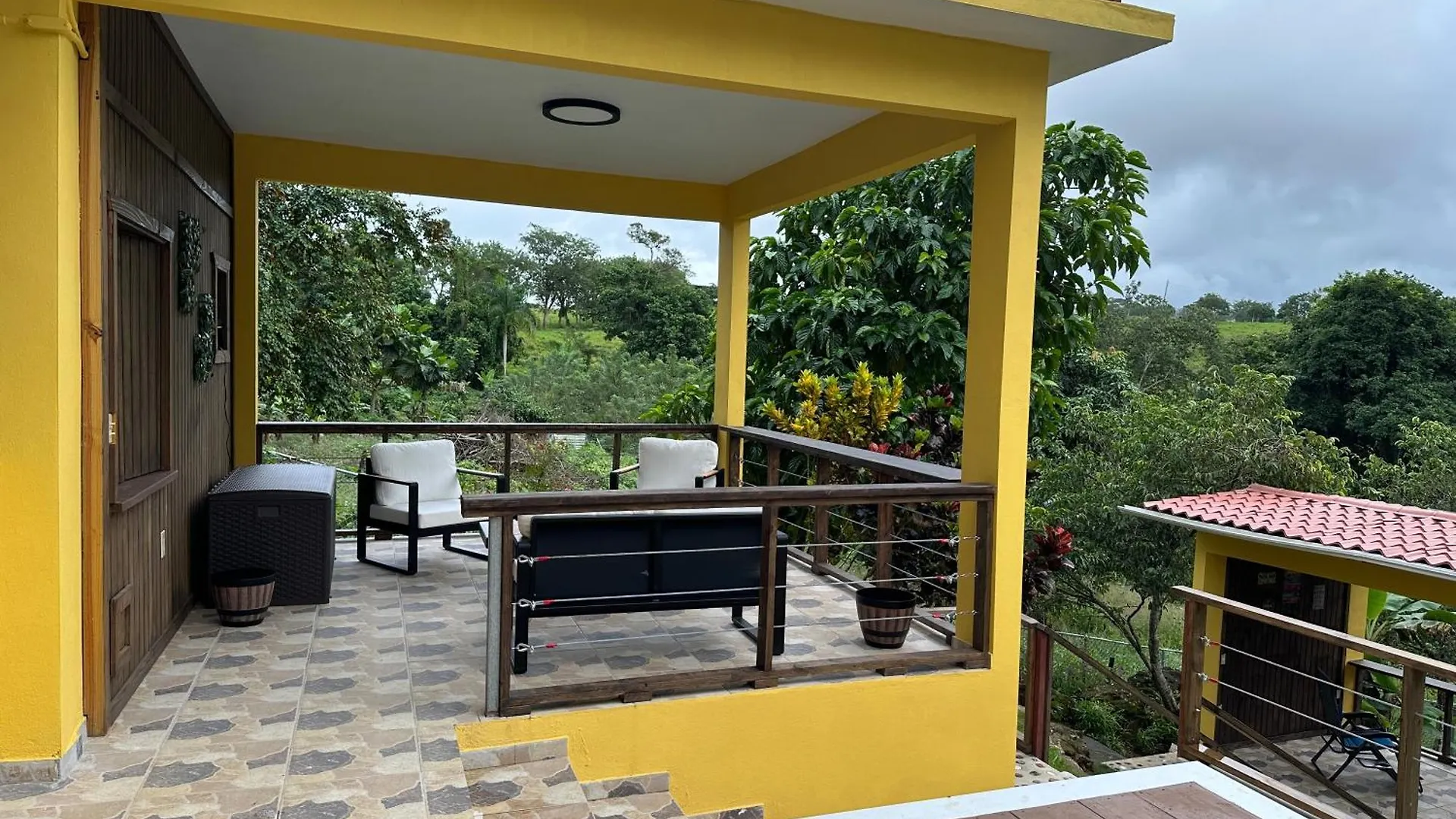La Casita Amarilla En Utuado, Puerto Ricoヴィラ プエルトリコ
