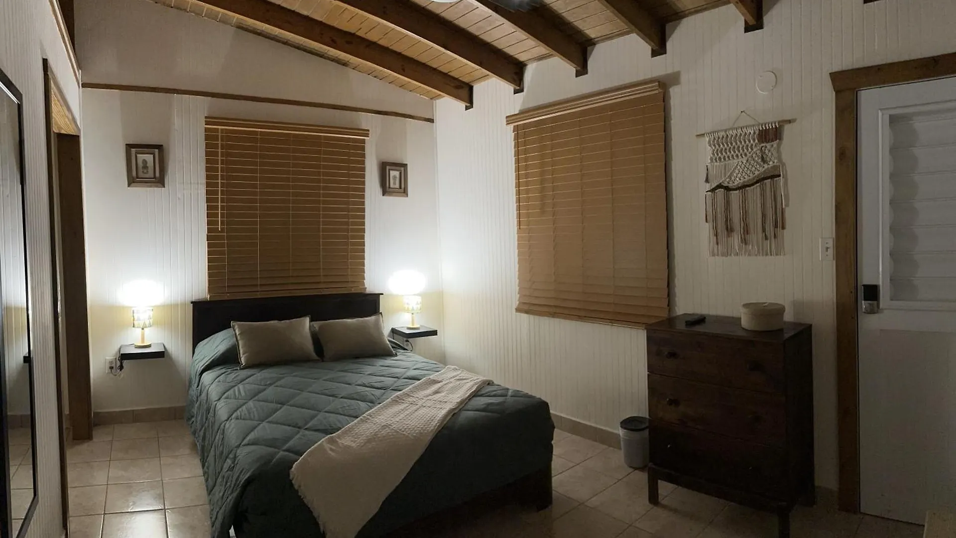 La Casita Amarilla En Utuado, Puerto Ricoヴィラ 別荘 Utuado
